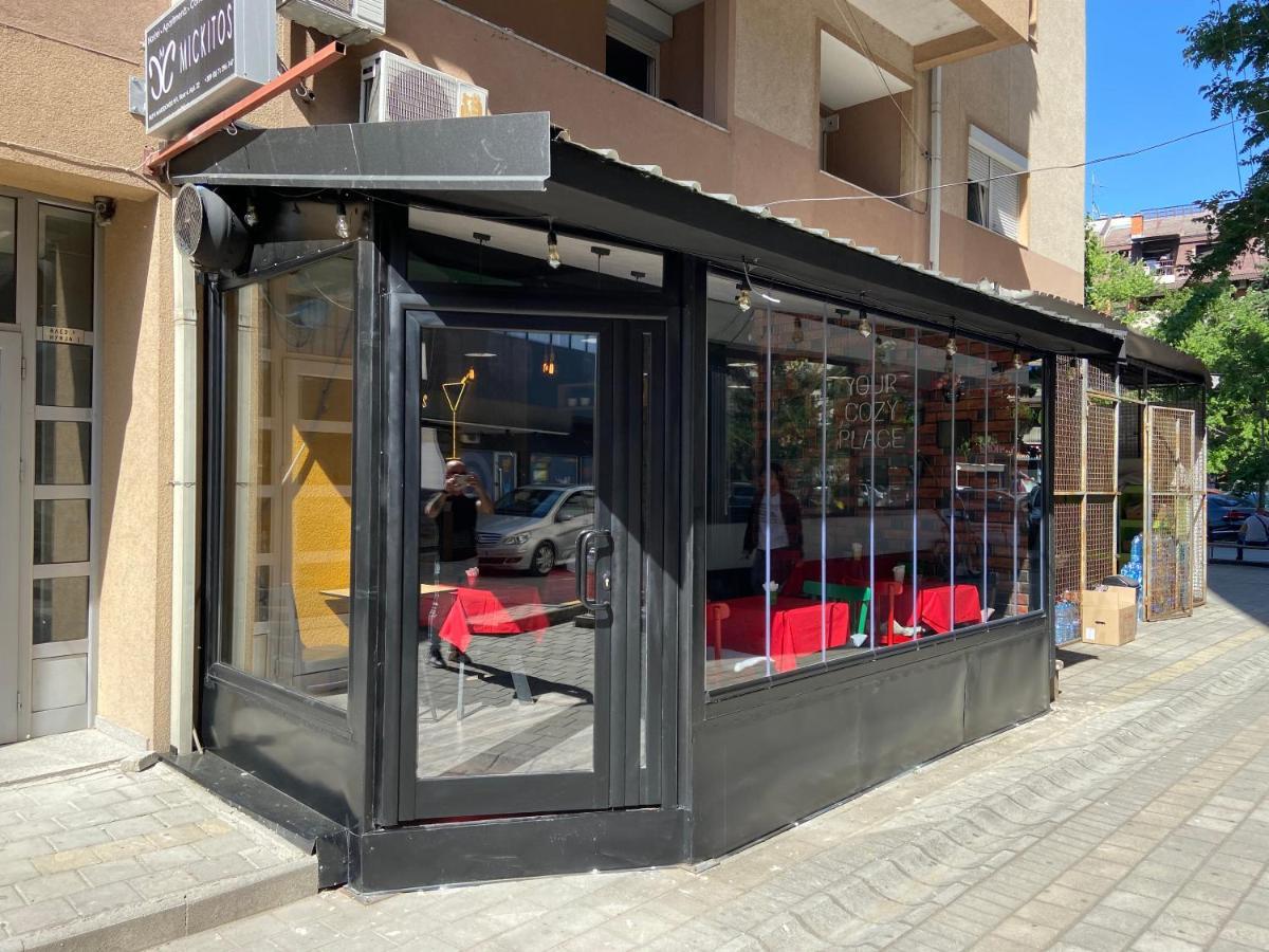سكوبجي Mickitos Hostel & Apartments المظهر الخارجي الصورة