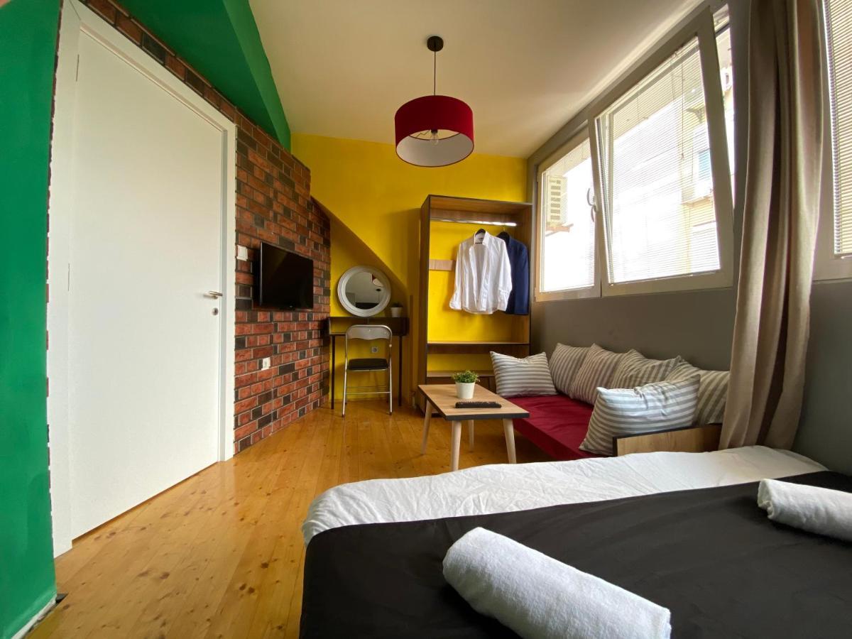 سكوبجي Mickitos Hostel & Apartments المظهر الخارجي الصورة