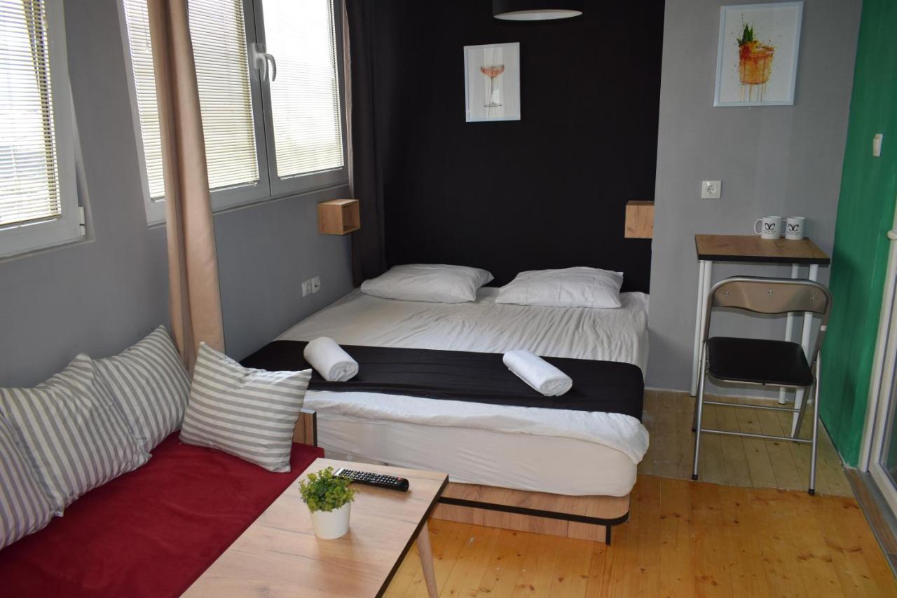 سكوبجي Mickitos Hostel & Apartments المظهر الخارجي الصورة