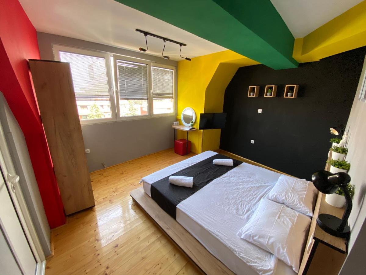 سكوبجي Mickitos Hostel & Apartments المظهر الخارجي الصورة