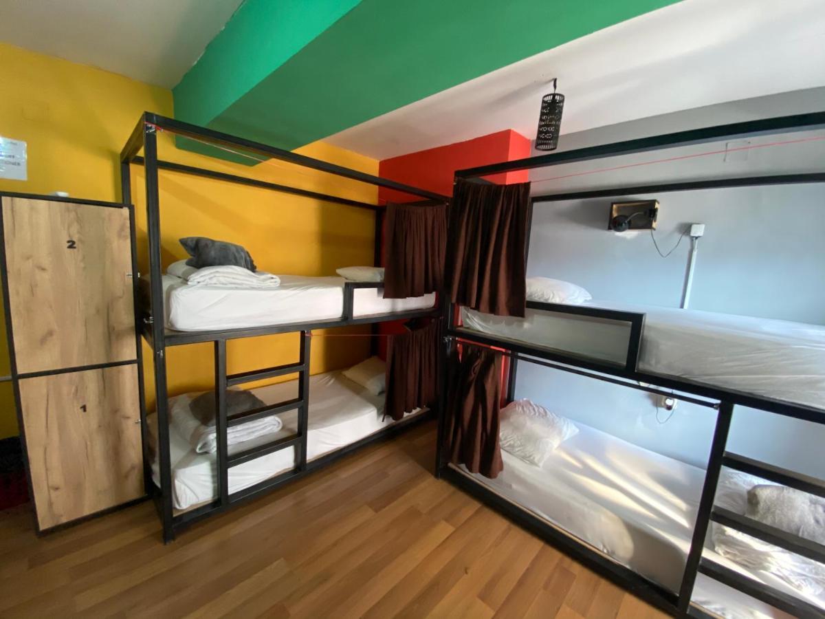 سكوبجي Mickitos Hostel & Apartments المظهر الخارجي الصورة
