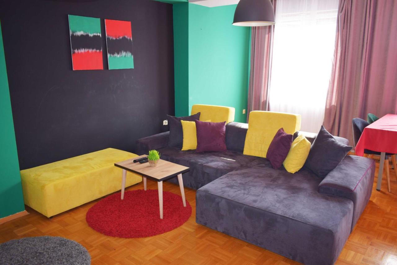 سكوبجي Mickitos Hostel & Apartments المظهر الخارجي الصورة