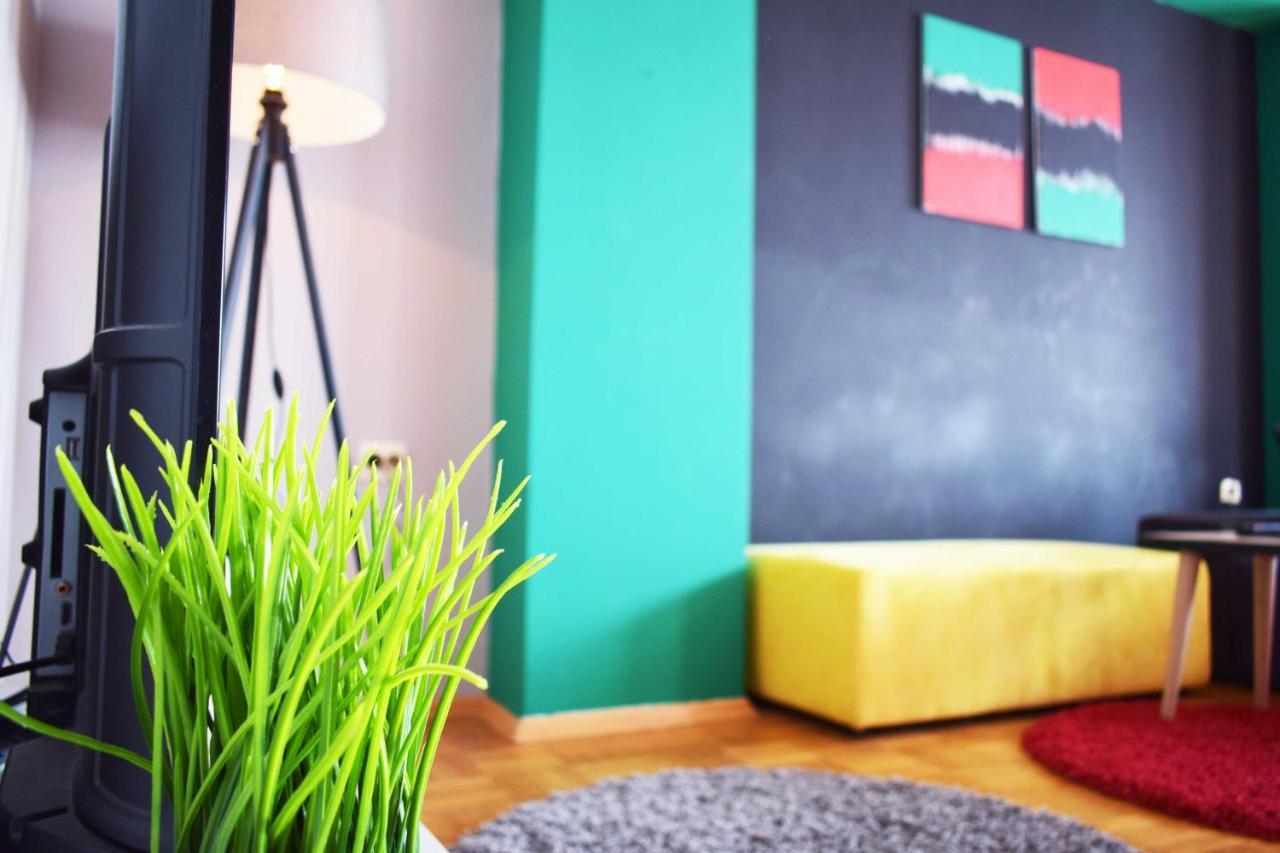 سكوبجي Mickitos Hostel & Apartments المظهر الخارجي الصورة